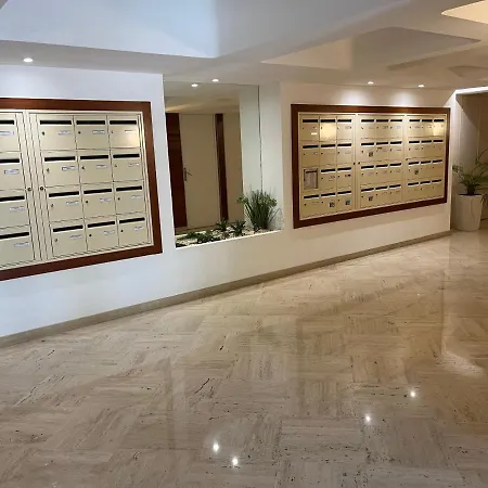 2 Pieces, 4 Couchages Terrasse, Garage * Cannes