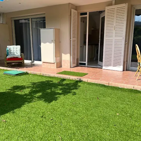 2 Pieces, 4 Couchages Terrasse, Garage Lägenhet